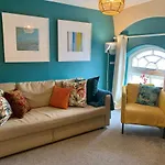 Victorian Retreat